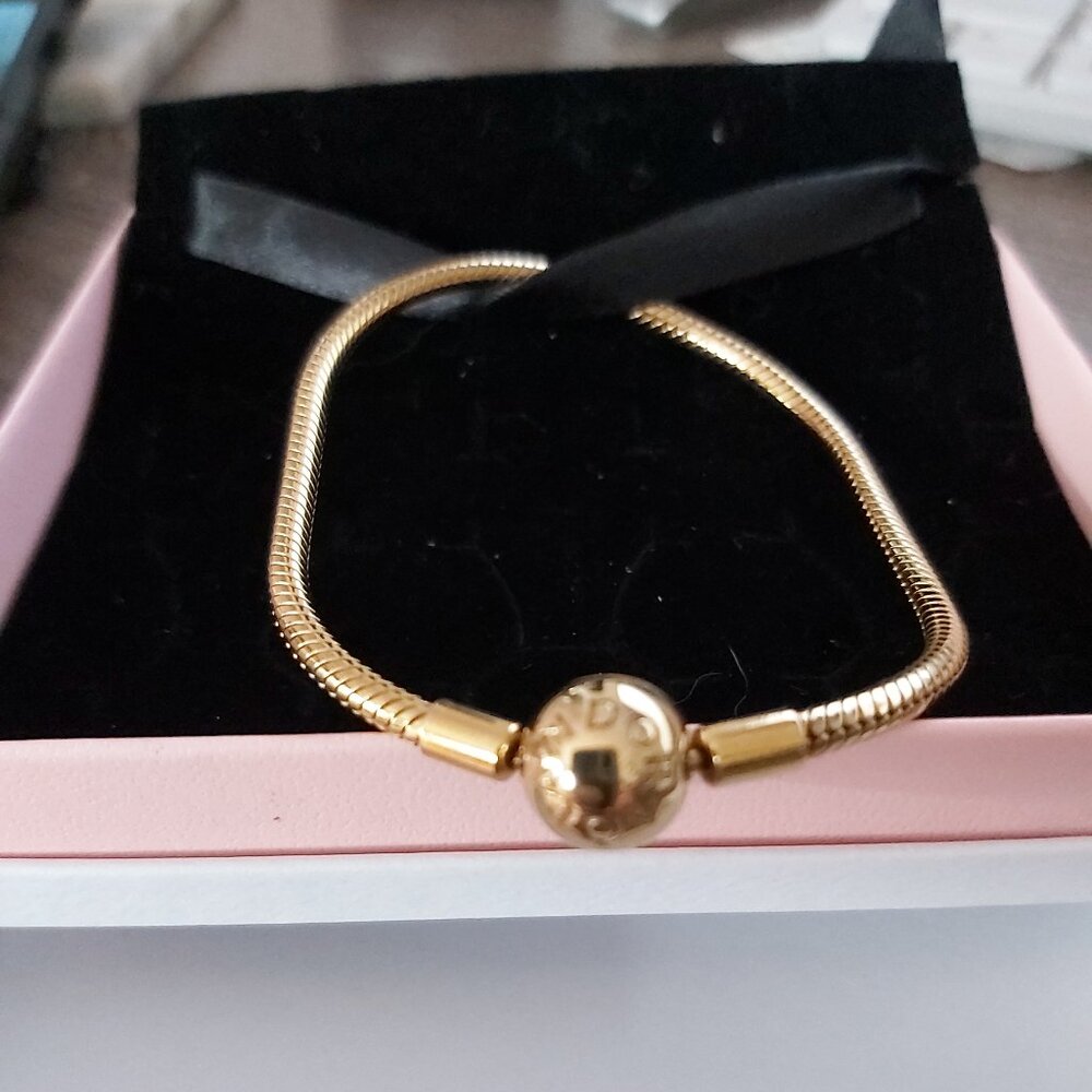 Authentic Pandora Moments Authentic SHINE™ Bracelet 567107-19 (19cm/7.5 inches)